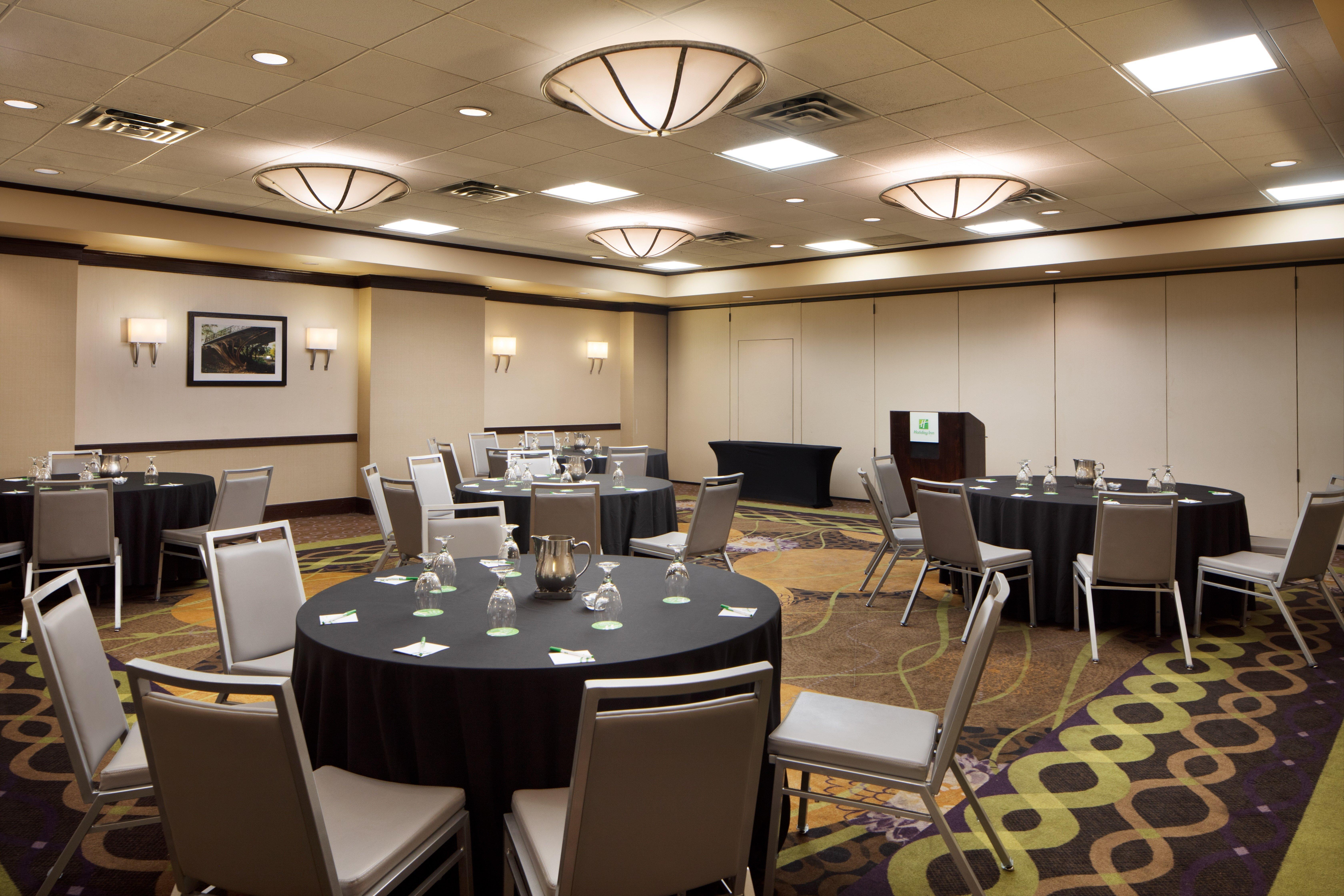kruis Medic Controle HOTEL HOLIDAY INN CLARK - NEWARK AREA CLARK, NJ 4* (United States) - from  US$ 119 | BOOKED