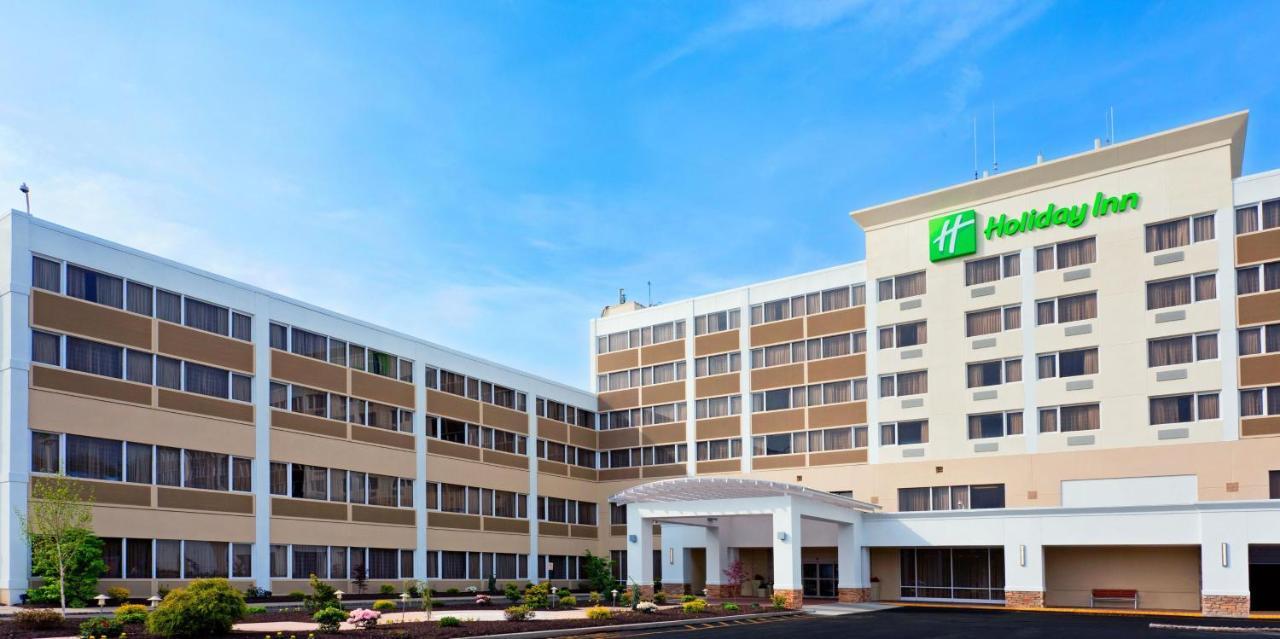 Holiday Inn Clark - Newark, An Ihg Hotel Exterior photo